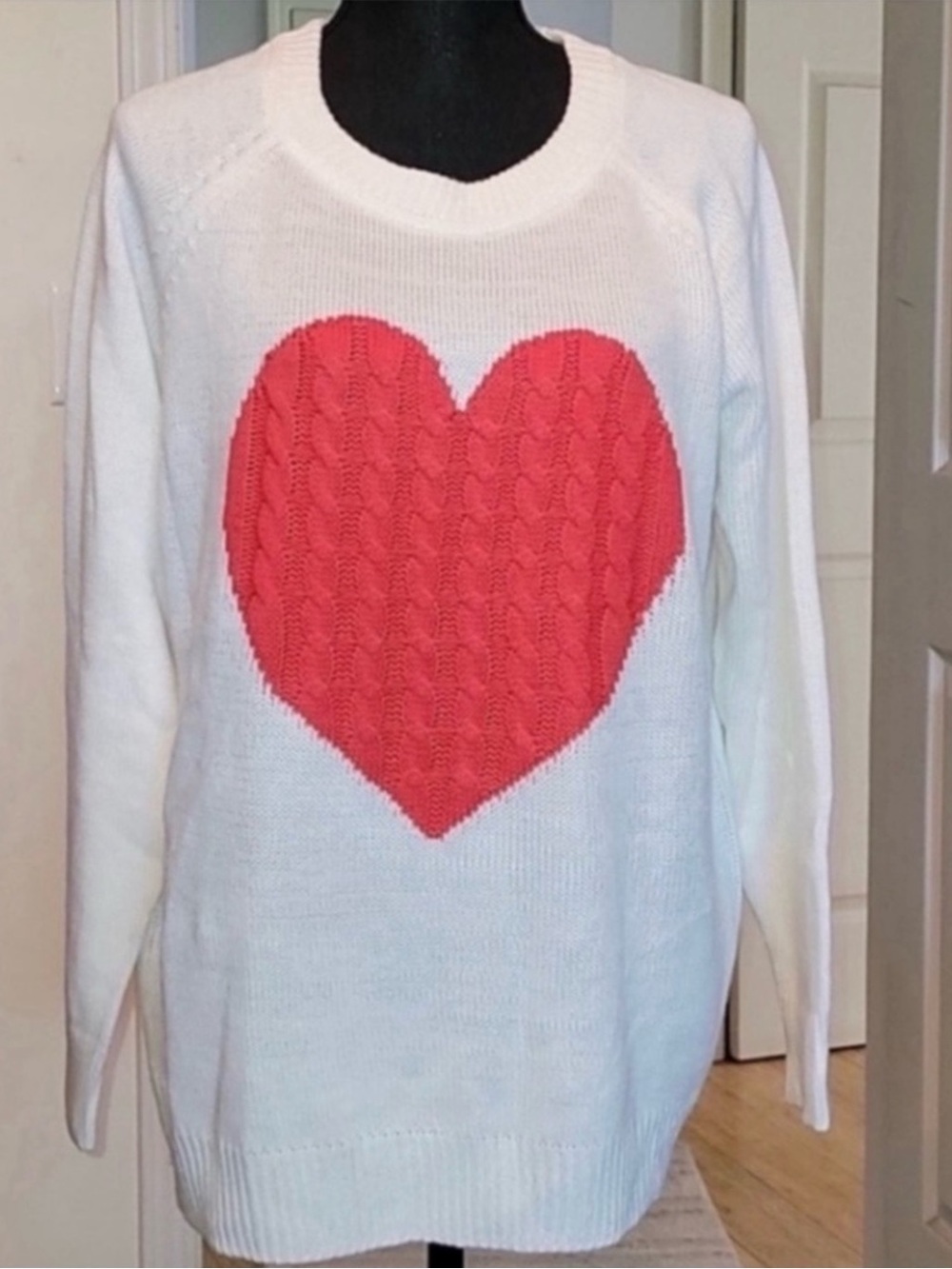 Gorgeous XL Exlura Sweater(NWOT)